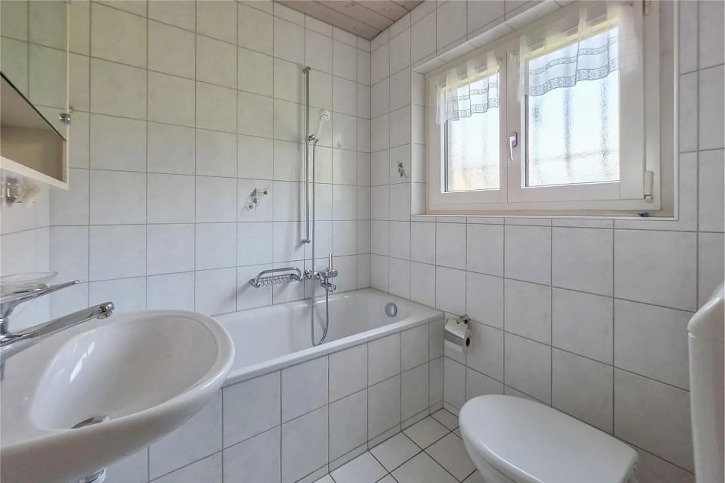 Maison individuelle indépendante dans un quartier résidentiel prisé à Spiegel près de ... - Photo 13 sur 13