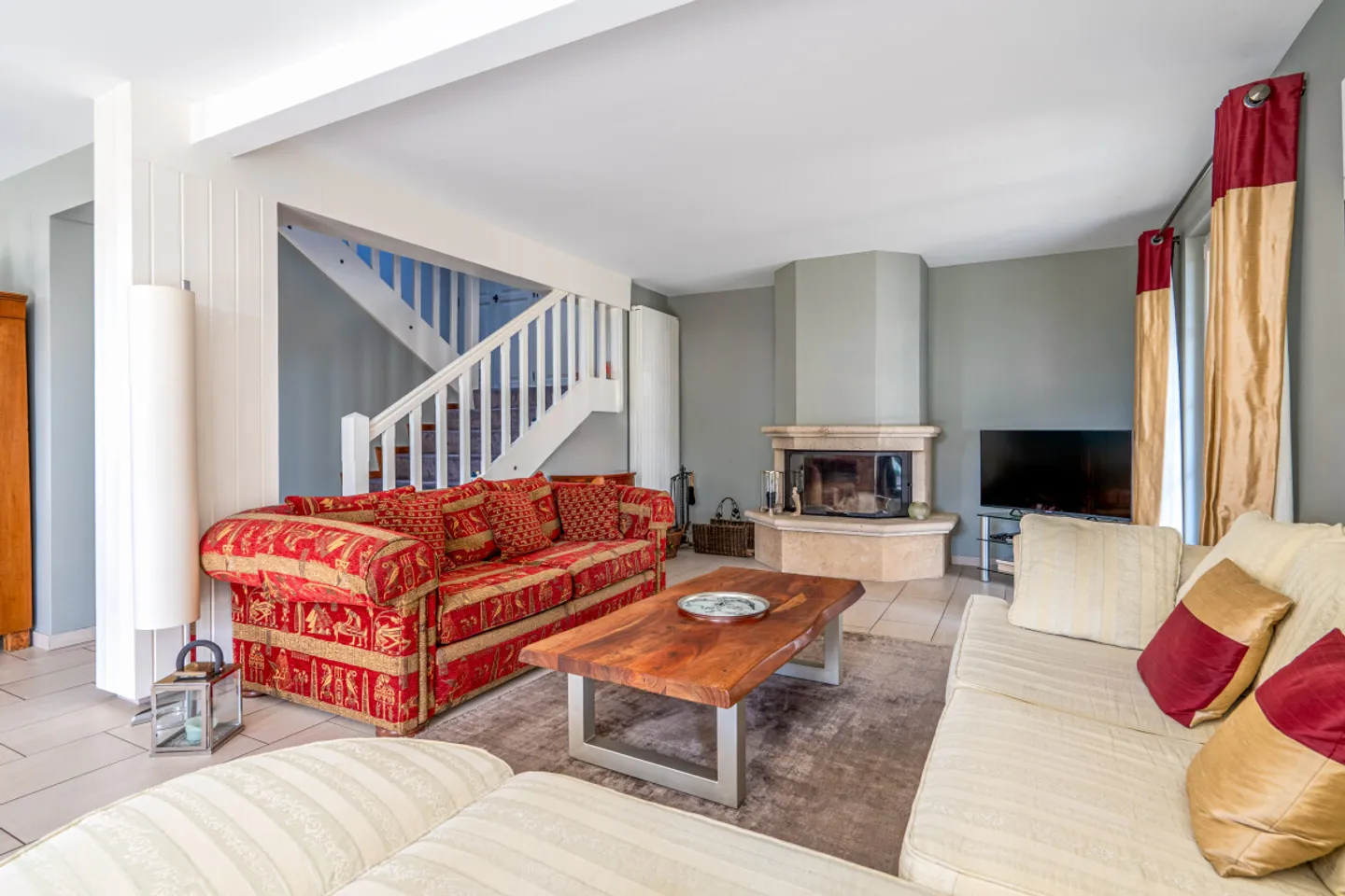 Exceptional Property in Absolute Calm - Photo 4 of 13