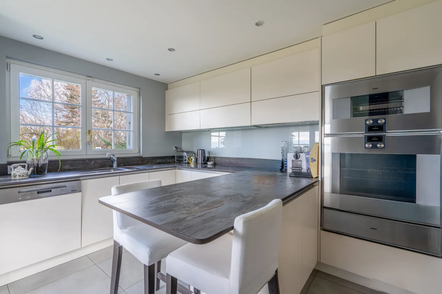 Exceptional Property in Absolute Calm - Photo 6 of 13