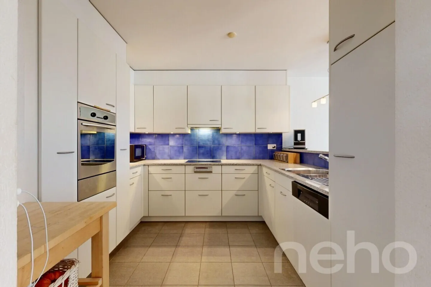 Appartamento duplex 5,5 locali con giardino, soleggiato e tranquillo - Foto 3 di 12