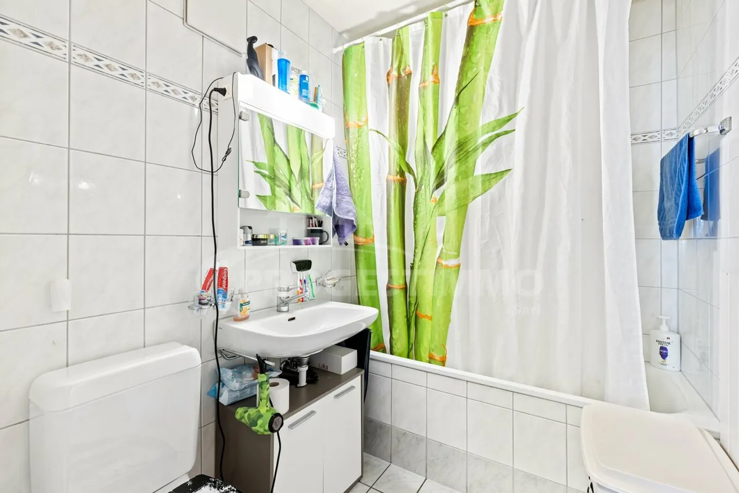 IDEALMENTE SITUATO VICINO ALL'OSPEDALE - Foto 3 di 10