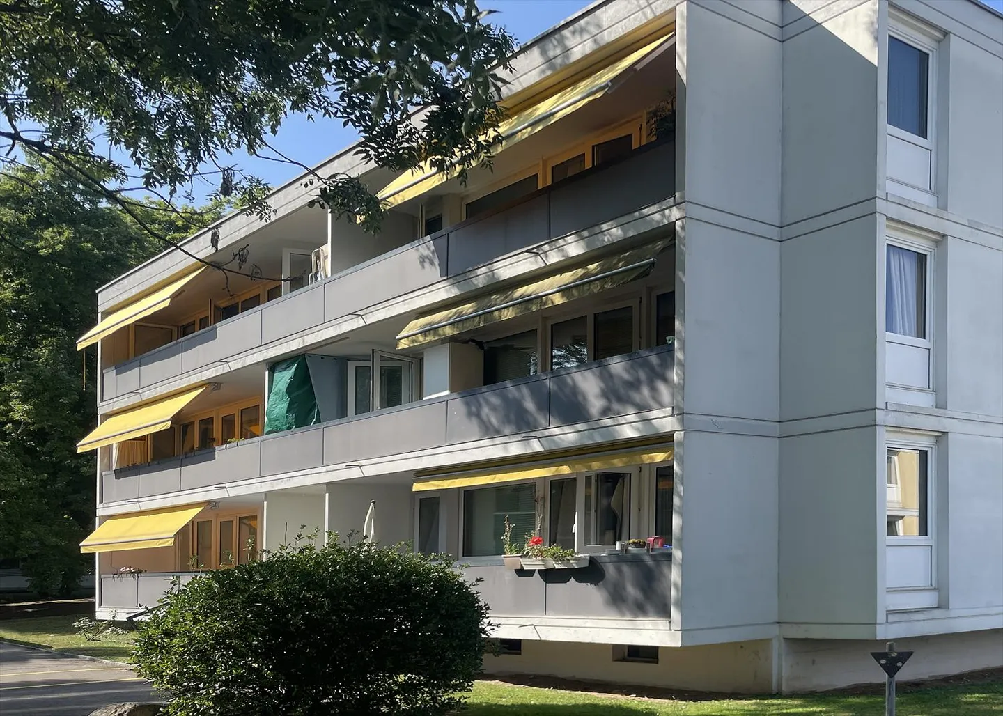 5-Zimmer-Wohnung - Foto 1 von 3