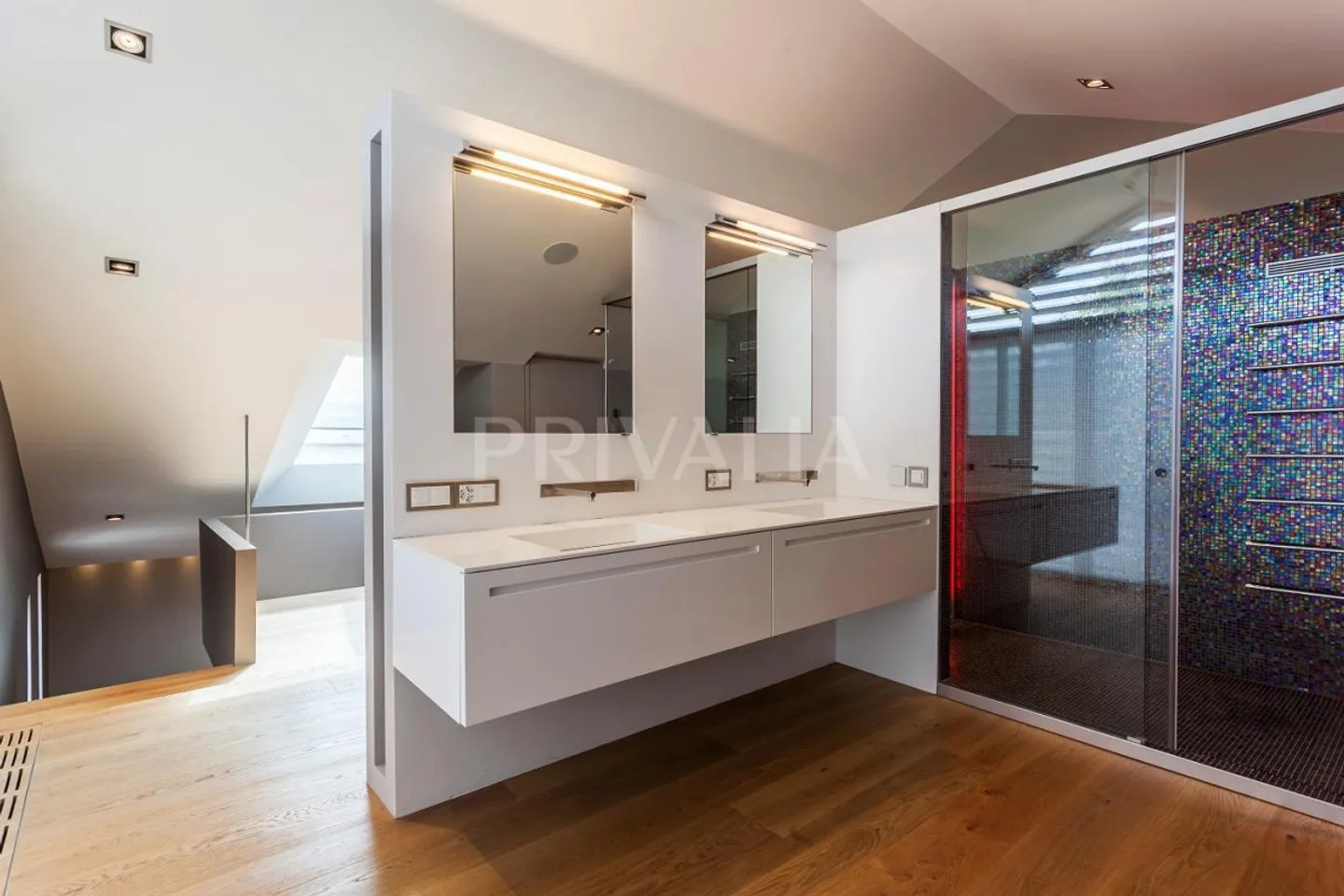 Unique : Élégant domaine alliant authenticité et design contemporain - Photo 6 sur 11