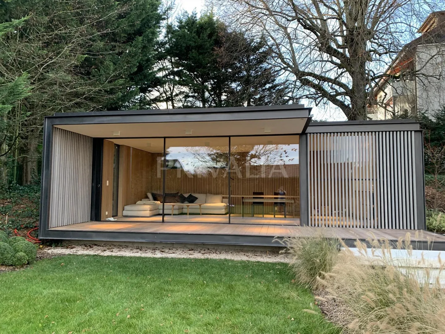 Unique : Élégant domaine alliant authenticité et design contemporain - Photo 7 sur 11