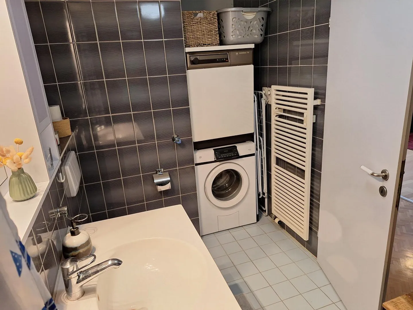 Belle appartement de jardin en périphérie de Zurich - Photo 9 sur 11