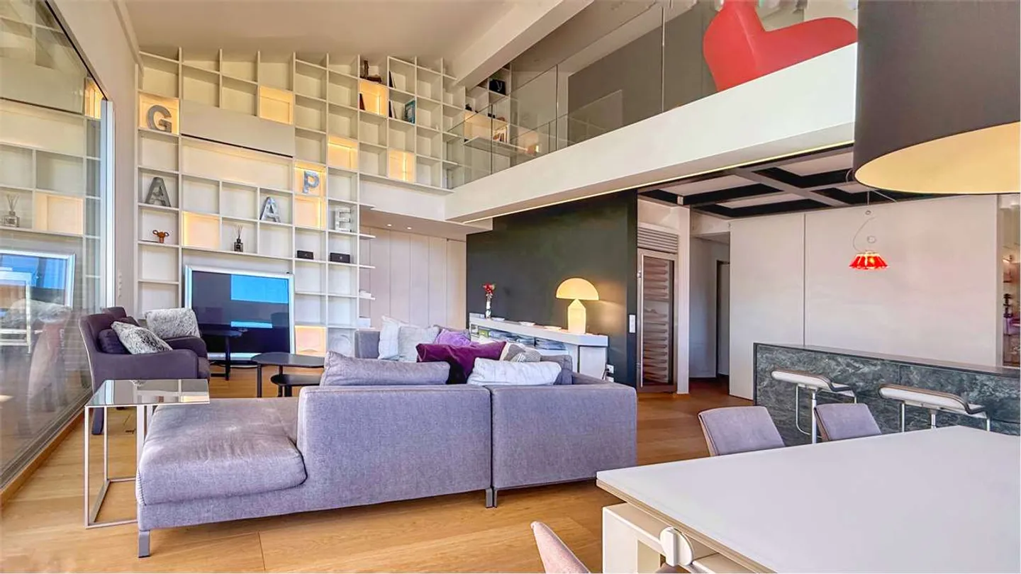 Wunderschönes Dachgeschoß-Duplex mit Seeblick zum Verkauf - Foto 5 von 13