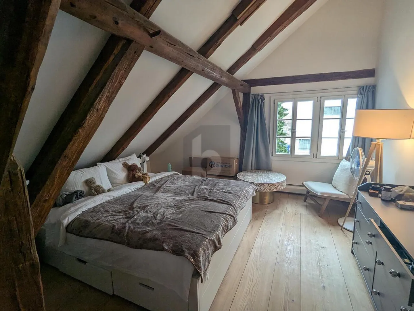 Exclusive Gem with Quiet Garden - Photo 4 of 6