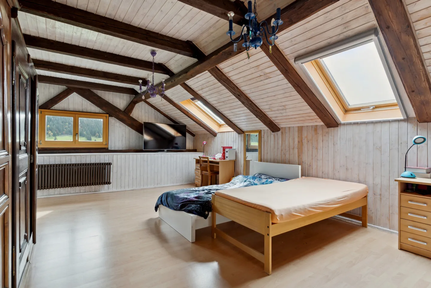 Authentic Neuchâtel Farm on the Edge of Fields - Photo 8 of 15