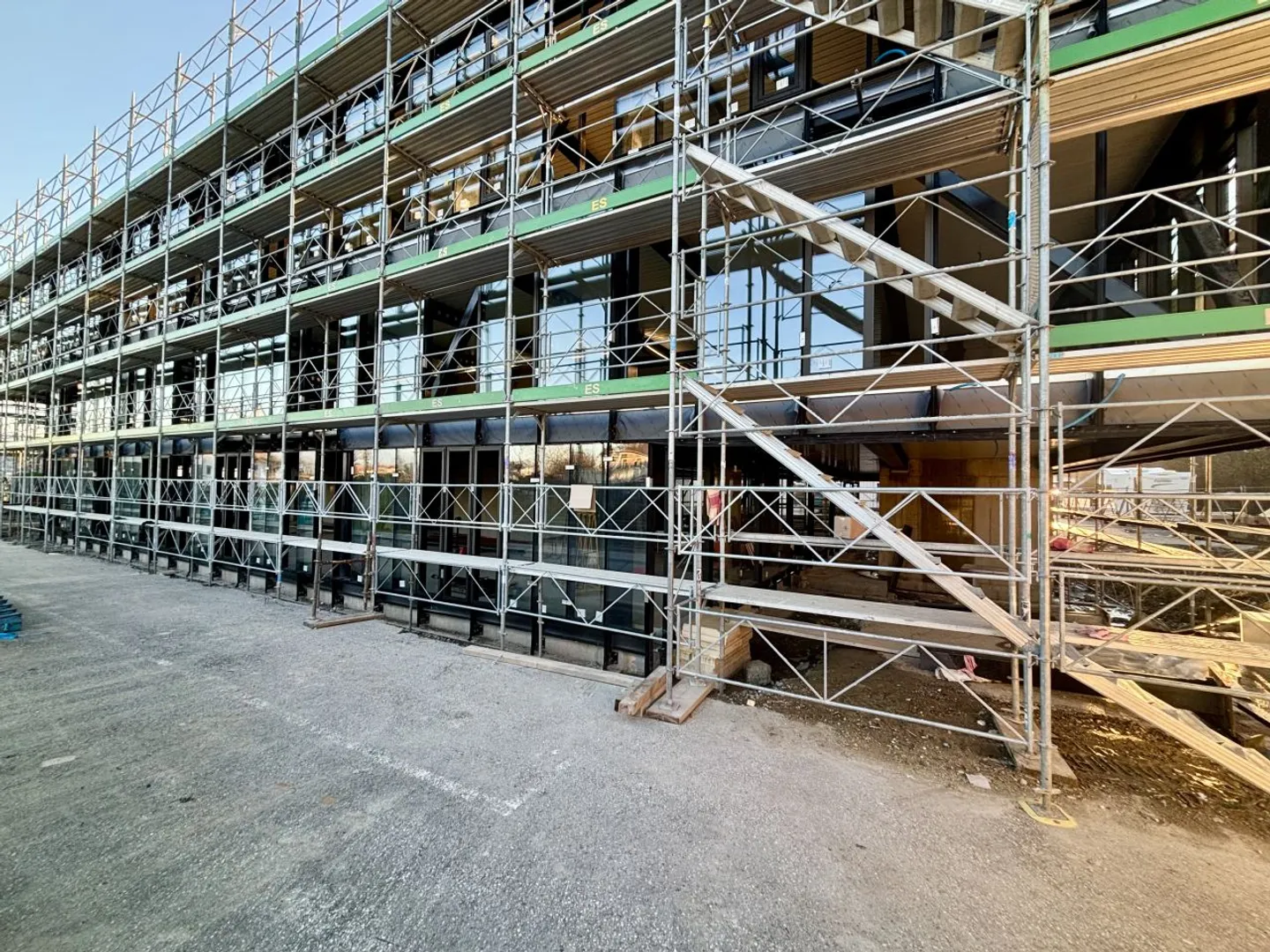 Superficie lorda in zona industriale di Saint-Prex - Foto 4 di 12