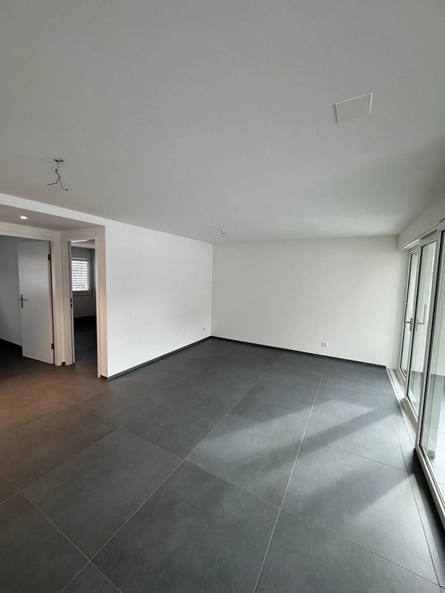 Appartement ensoleillé - Photo 2 sur 10