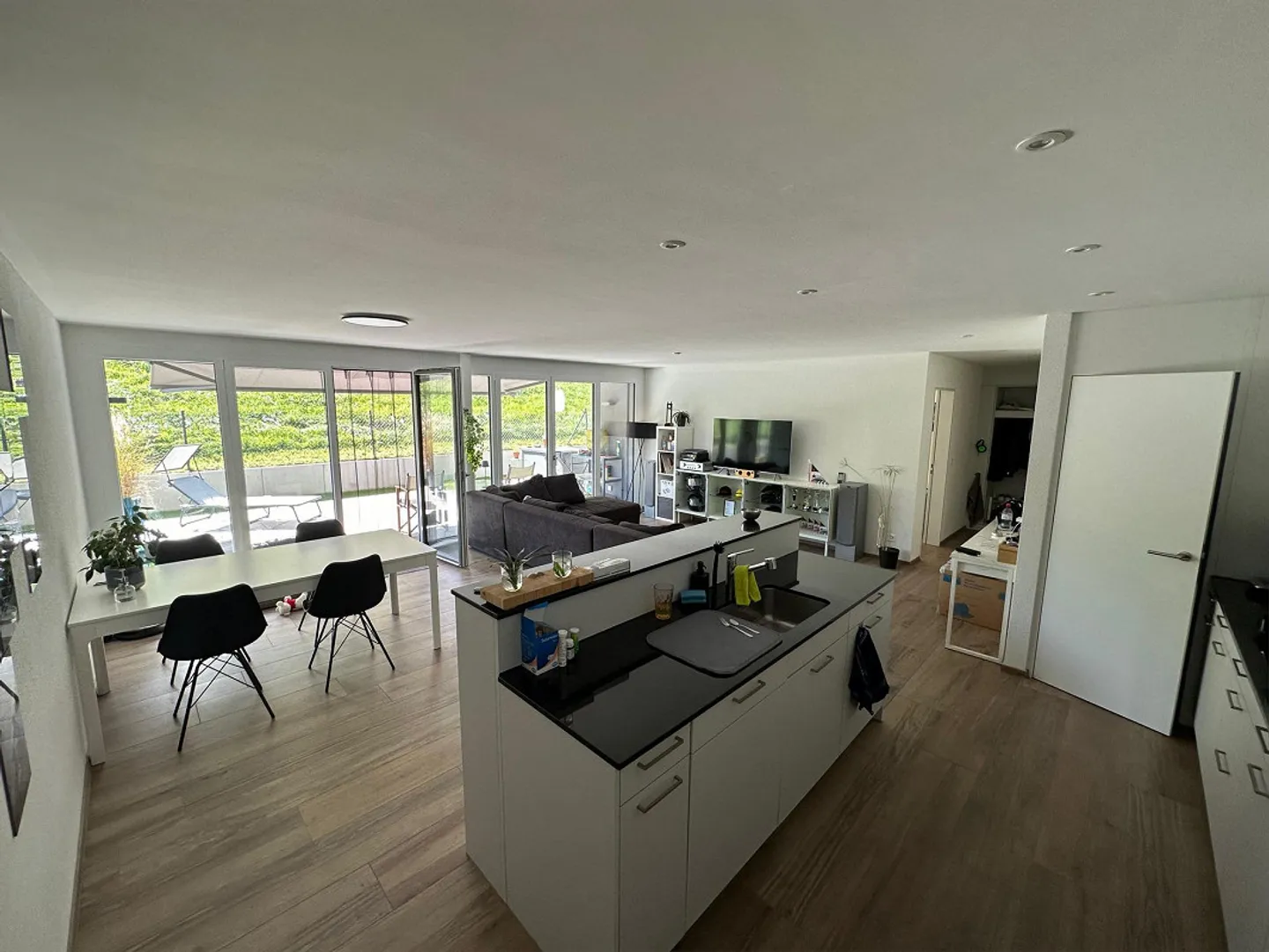 Appartamento luminoso di 4,5 stanze a Starrkirch-Wil - Foto 2 di 17