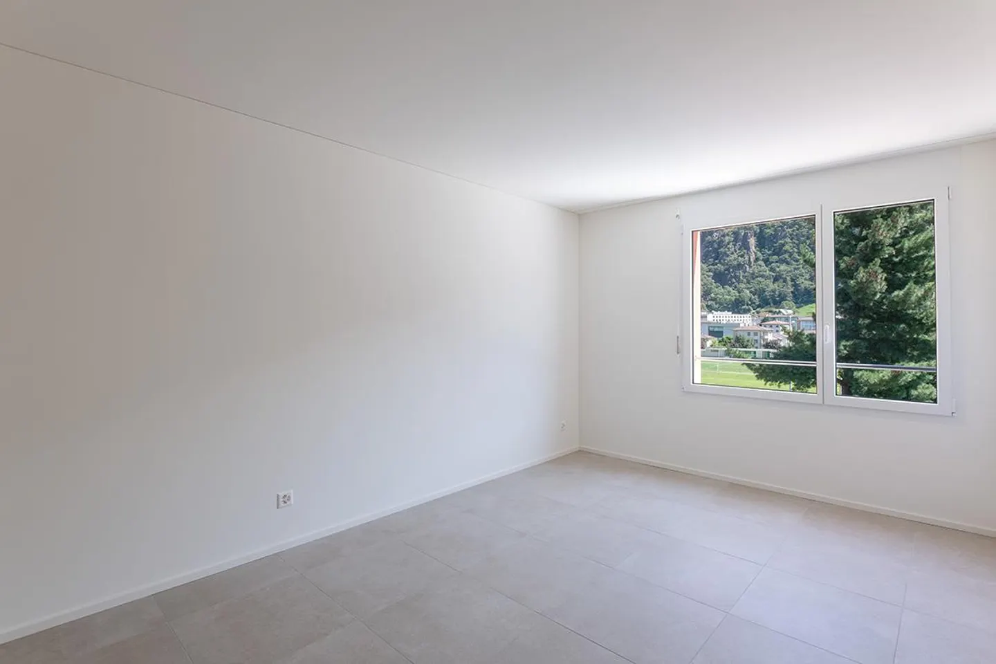 Modernes Apartment mit Terrasse - Foto 6 von 8
