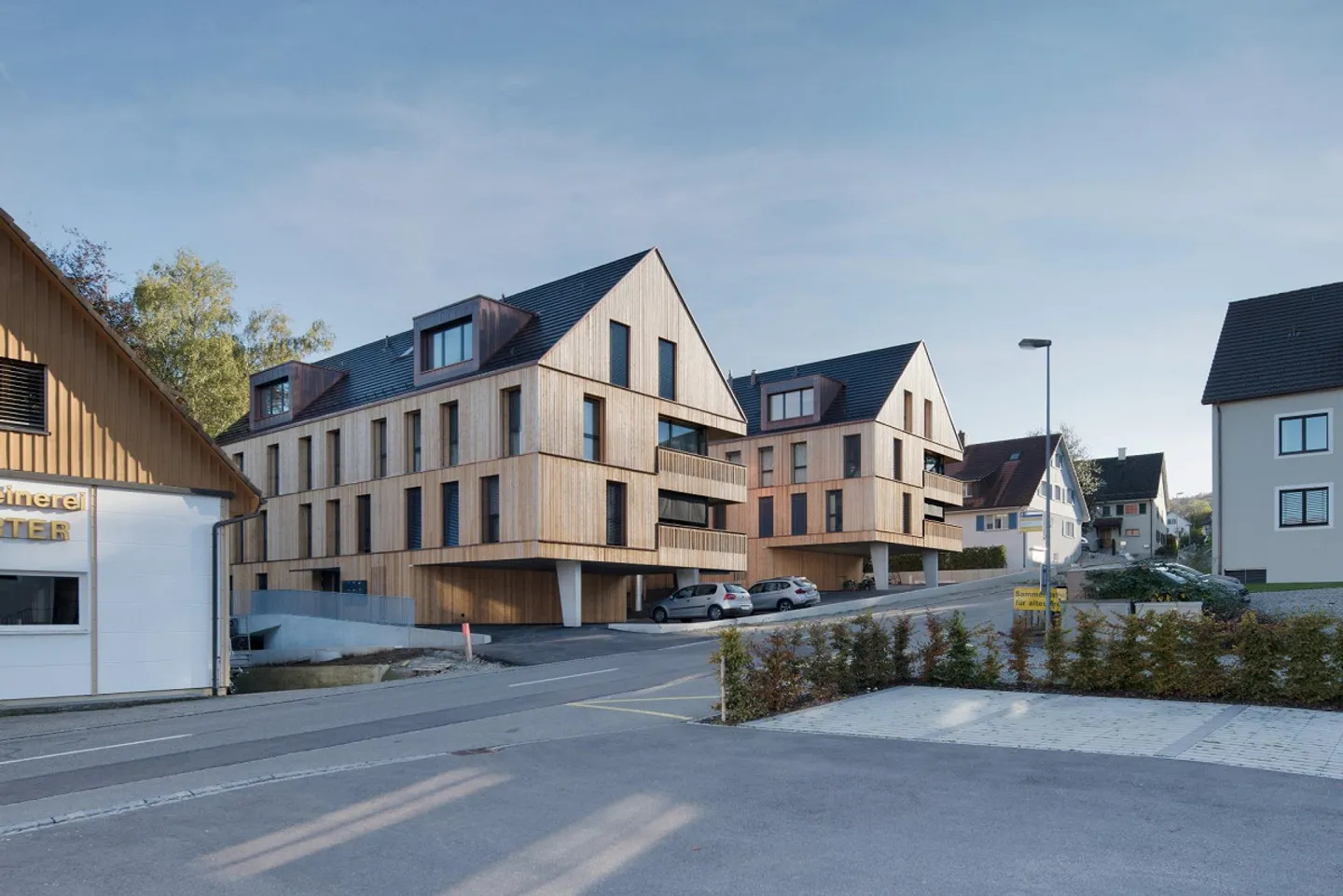 Moderne 2.5-Zimmerwohnung im Seehof - Foto 1 von 5