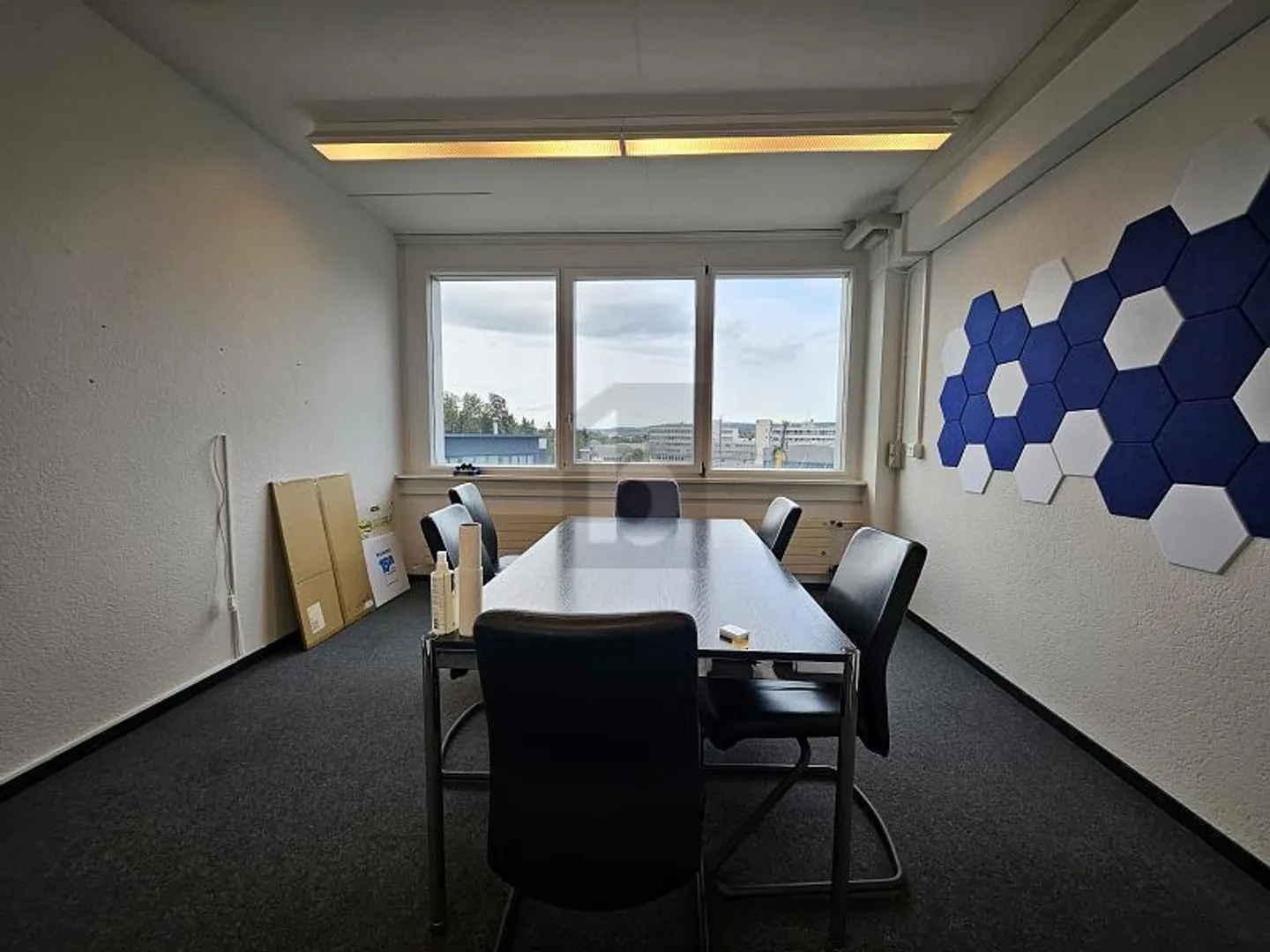UFFICIO LUMINOSO CON ACCESSO OTTIMALE - Foto 1 di 6