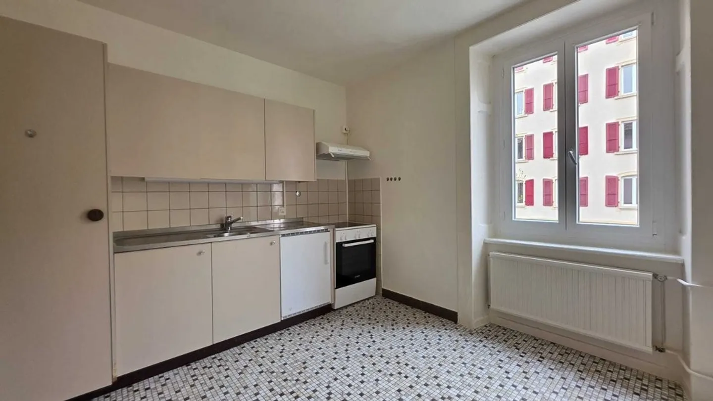 APPARTAMENTO DI 3 STANZE IN AFFITTO - Foto 1 di 11