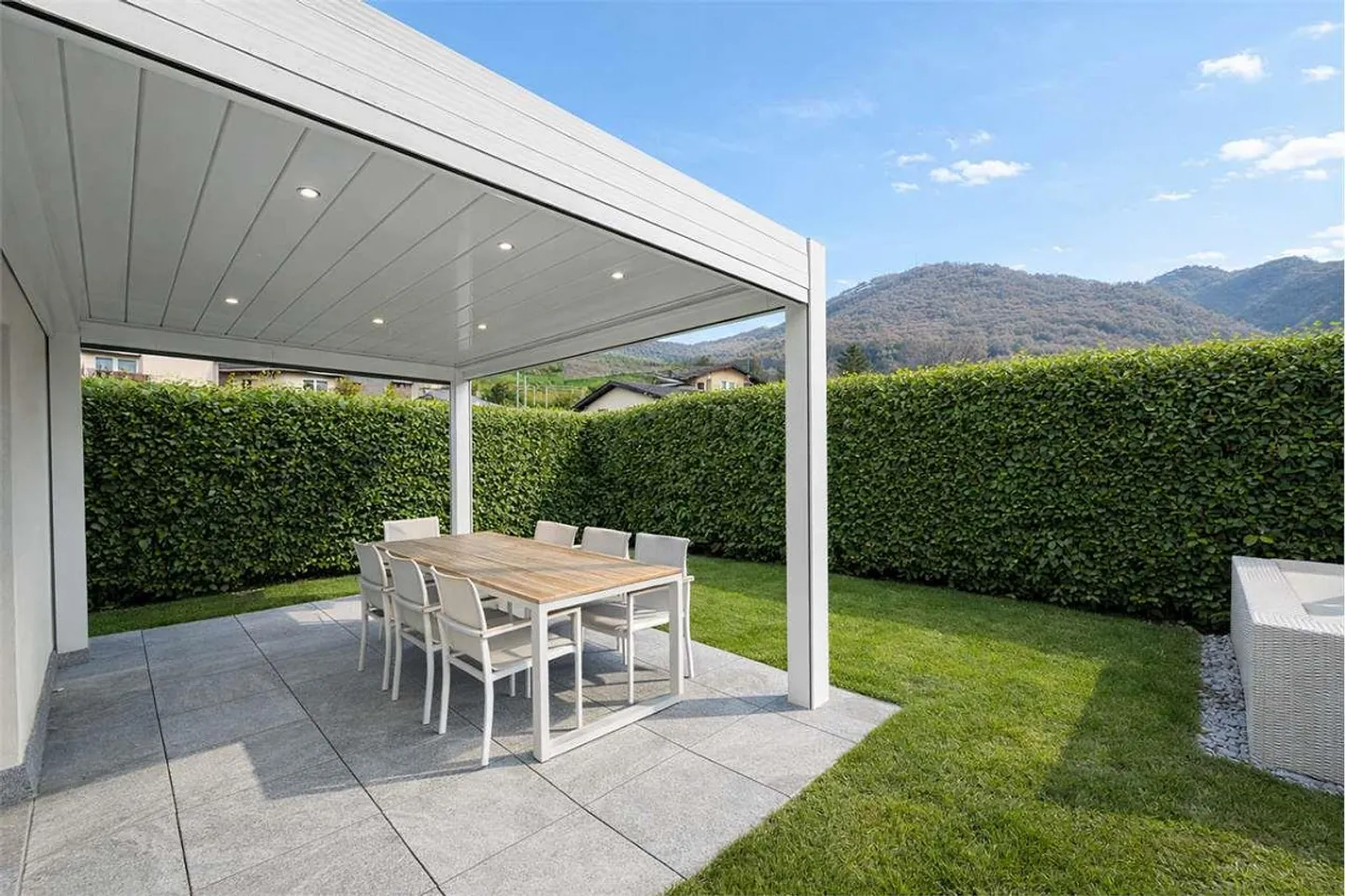 Appartement élégant de 5 pièces avec jardin privé à Bironico - Photo 1 sur 13