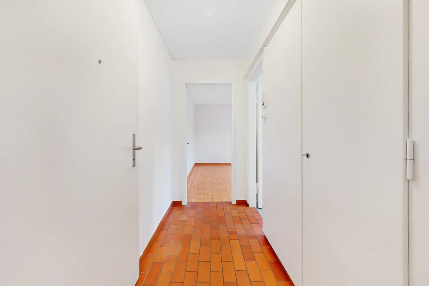 A pochi passi dall'ospedale cantonale - elegante appartamento con 1 camera - Foto 3 di 4
