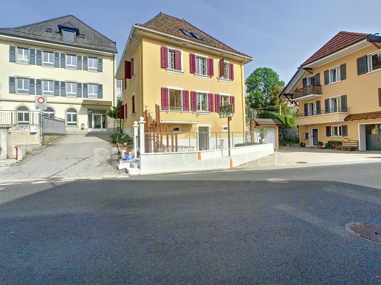 Charmante maison individuelle - Photo 2 sur 14
