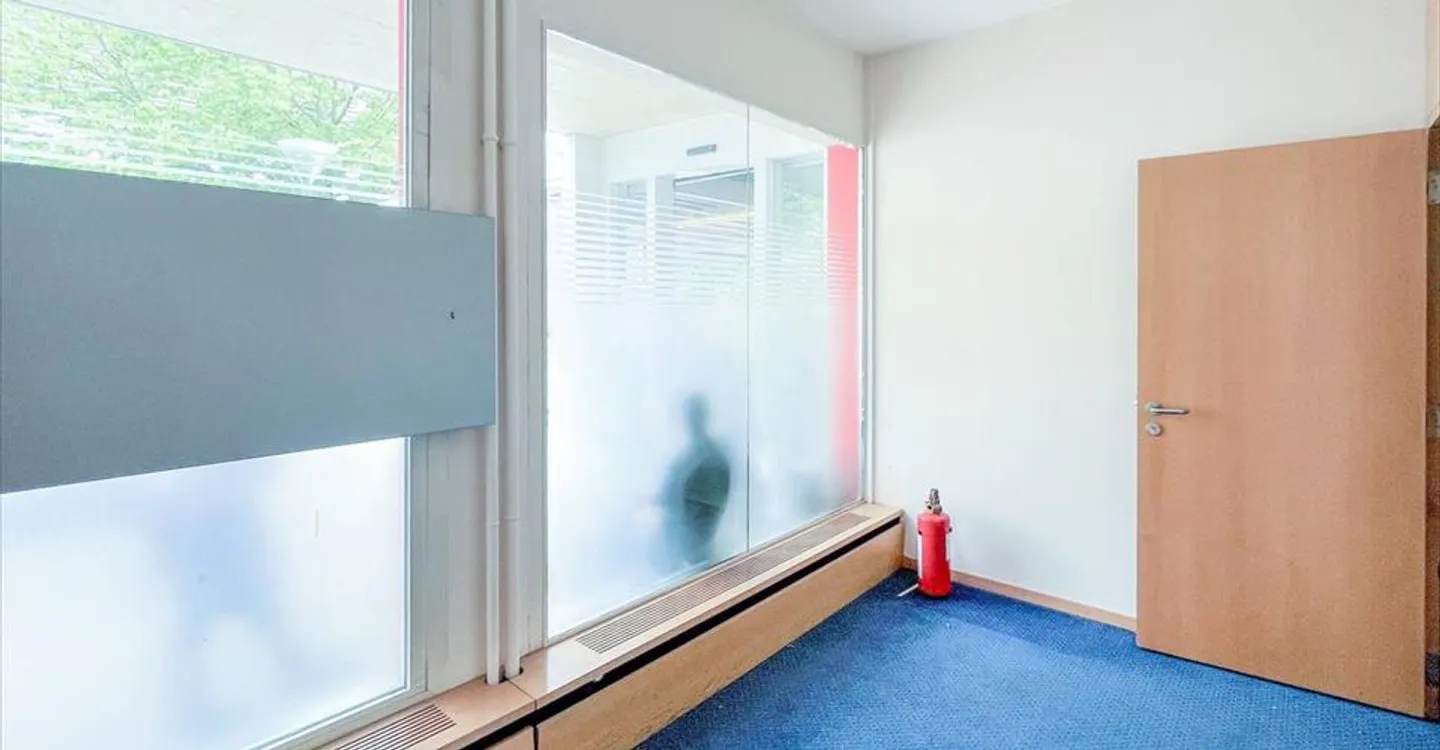 Geschäft mieten - Foto 1 von 12