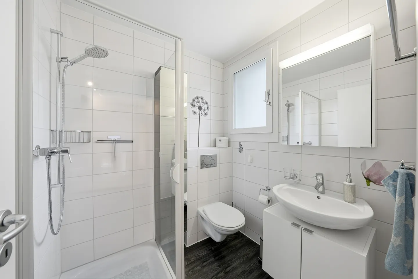 Maison mitoyenne 5,5 pièces avec jardin et vue imprenable sur le lac - Photo 10 sur 28