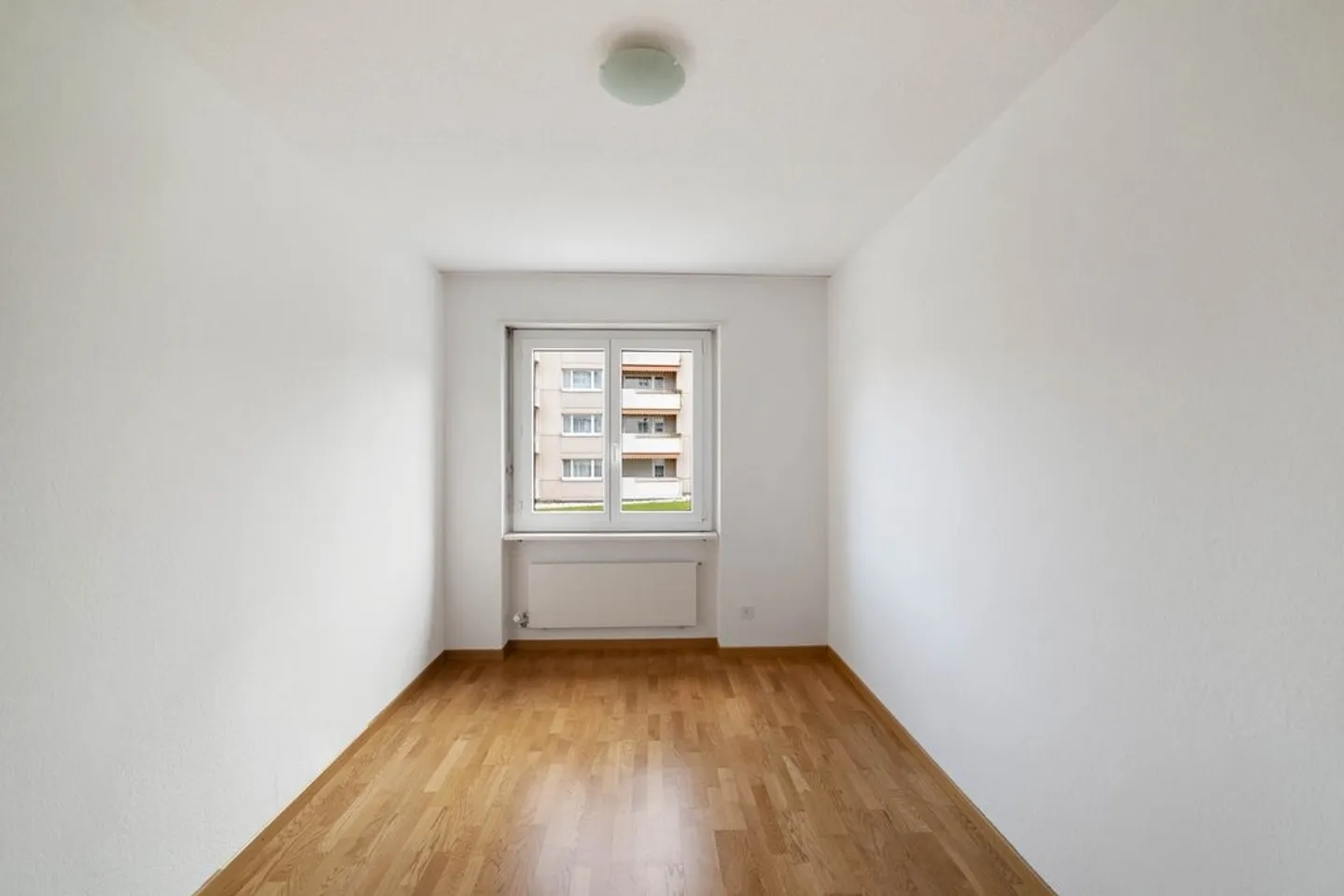 Geräumige 4.5 Zimmerwohnung - Foto 4 von 7
