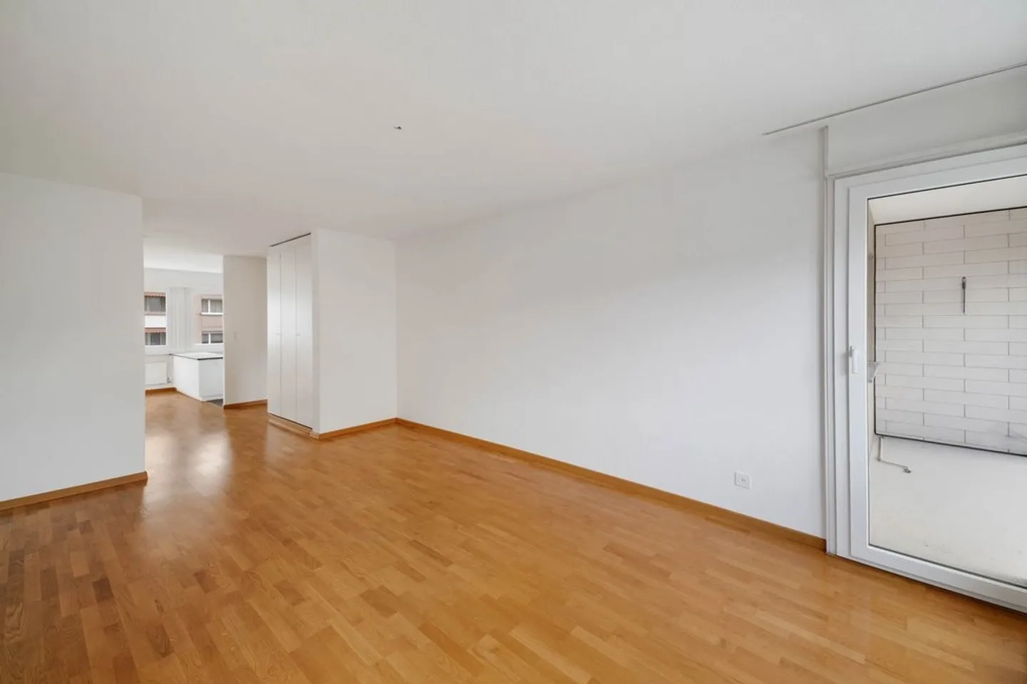 Geräumige 4.5 Zimmerwohnung - Foto 7 von 7