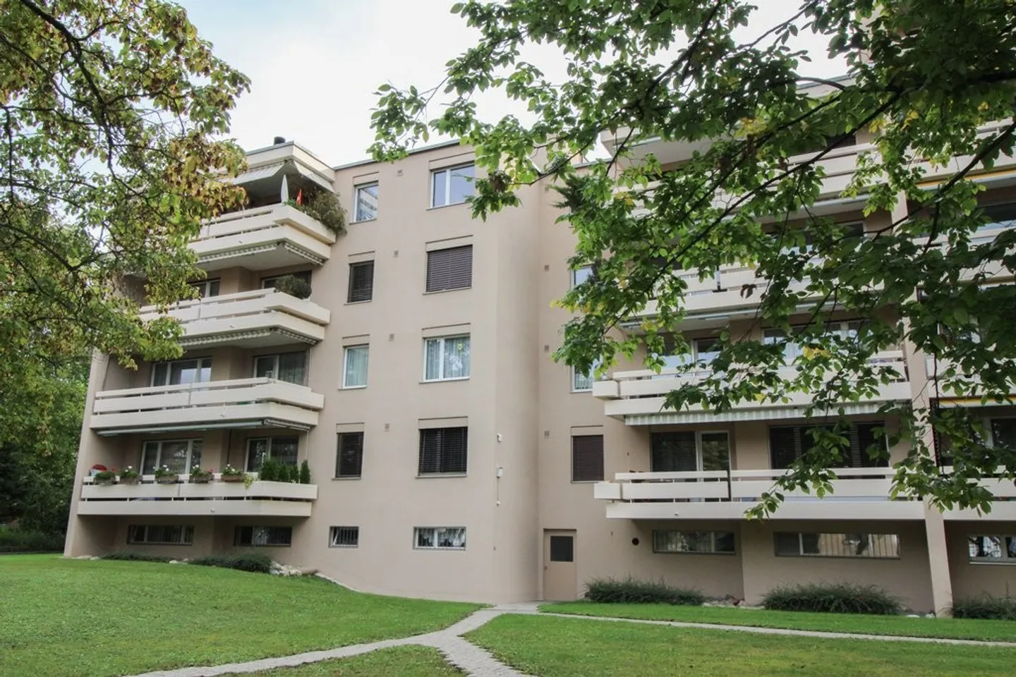Appartamento 4 ½ locali, 8610 Uster - Foto 1 di 10