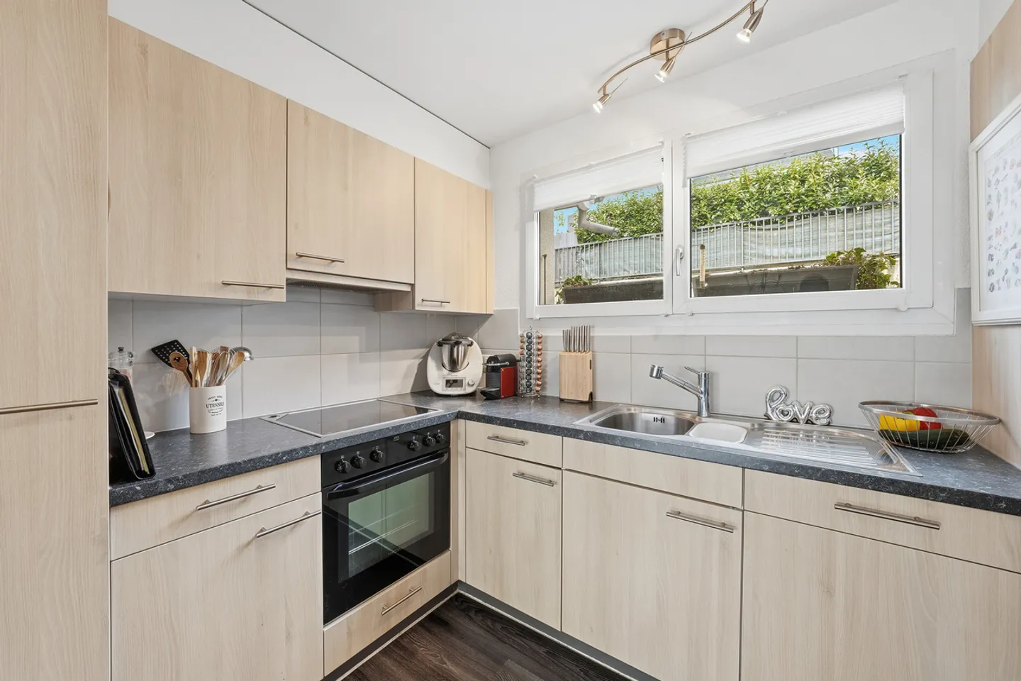 Maison mitoyenne 5,5 pièces avec jardin et vue imprenable sur le lac - Photo 18 sur 28