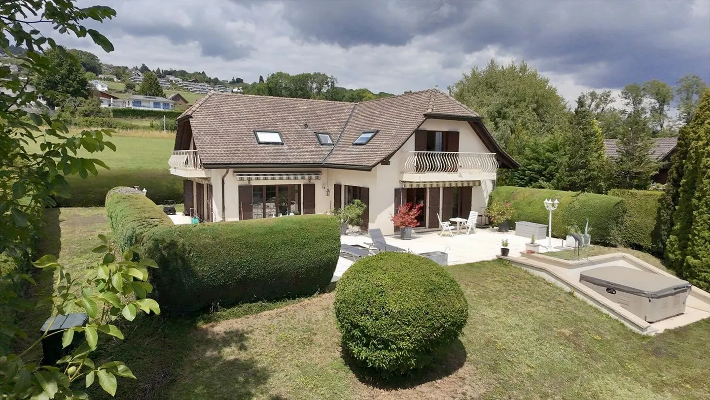 Casa 6.5 stanze - Foto 1 di 13
