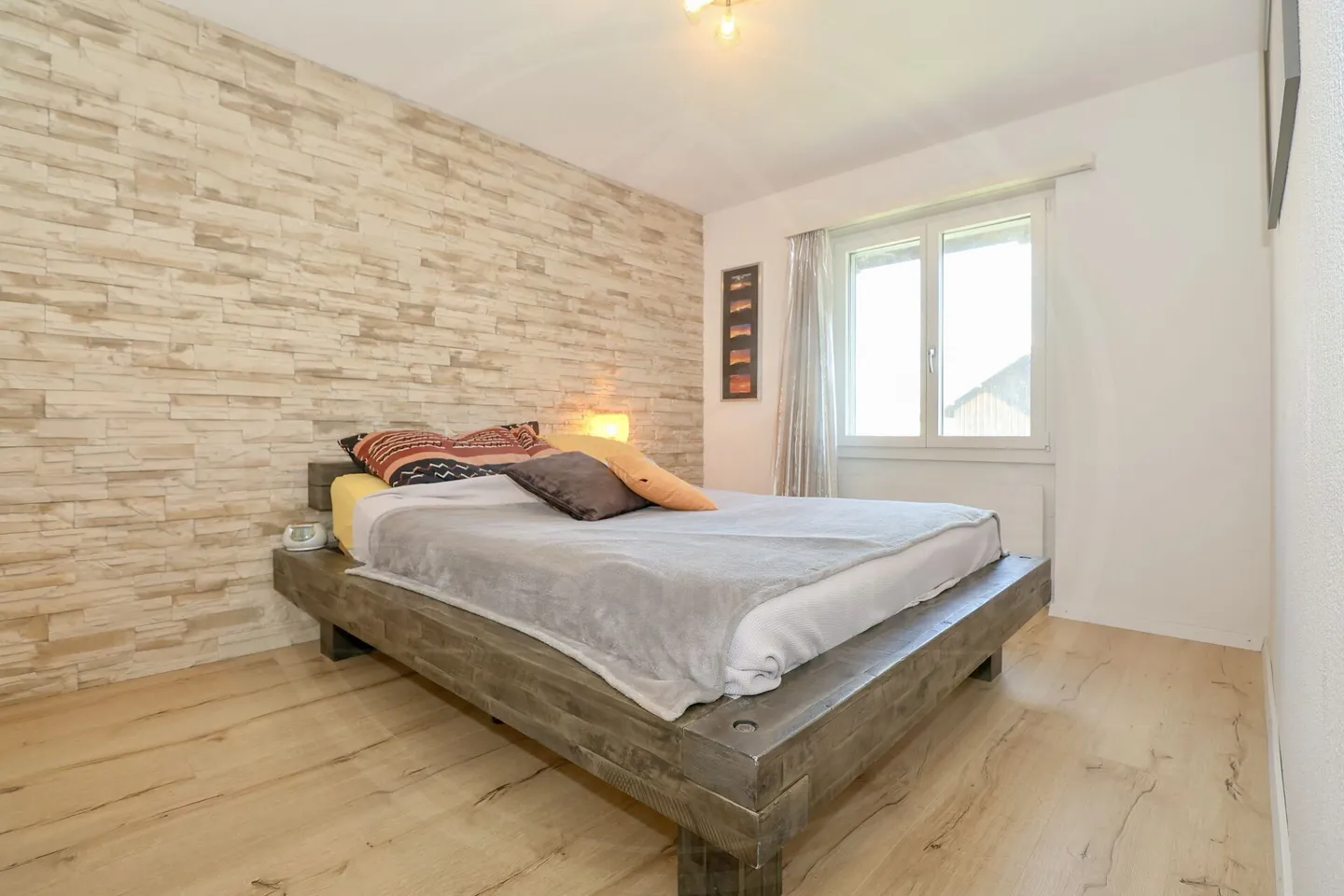 SOLD - Space to Grow Up. Room to Breathe. Arrive Home. - Photo 7 of 11