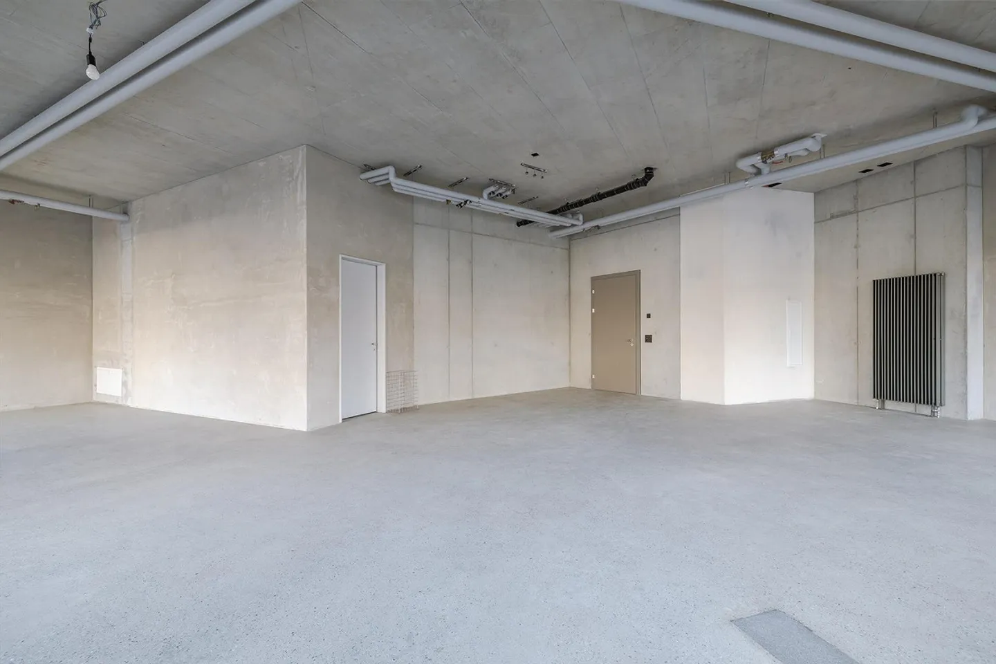 Commercial Property in Biel - Photo 4 of 7