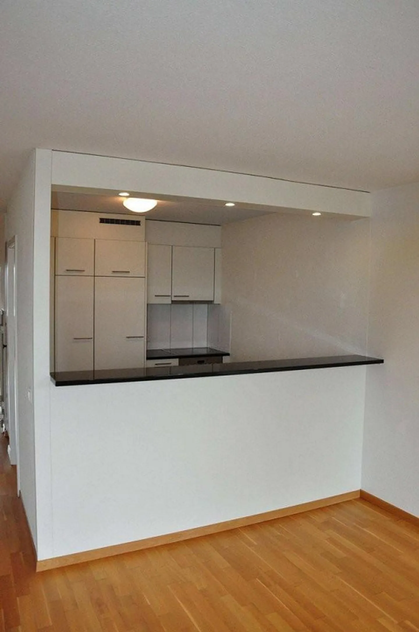 Appartamento 3 locali accogliente e soleggiato - Foto 2 di 9