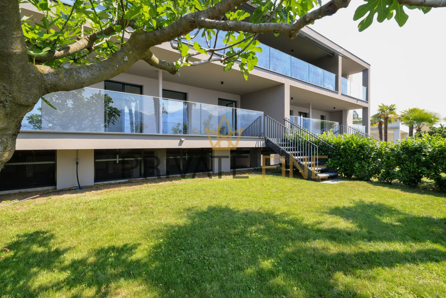 3.5-room apartment with terrace, garden share, lake view, primary residence (32) - Photo 2 of 7