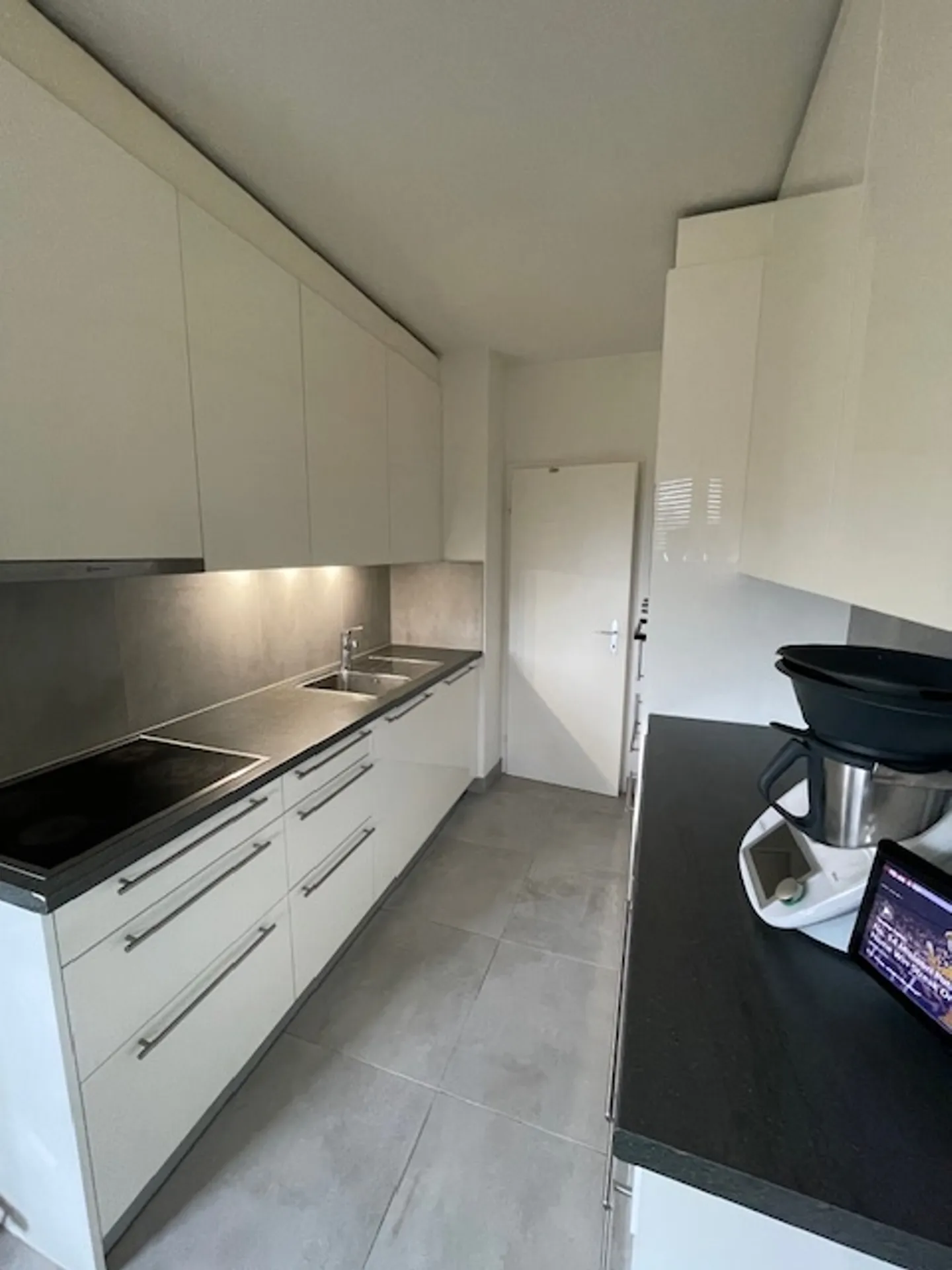 Appartamento - Foto 9 di 10