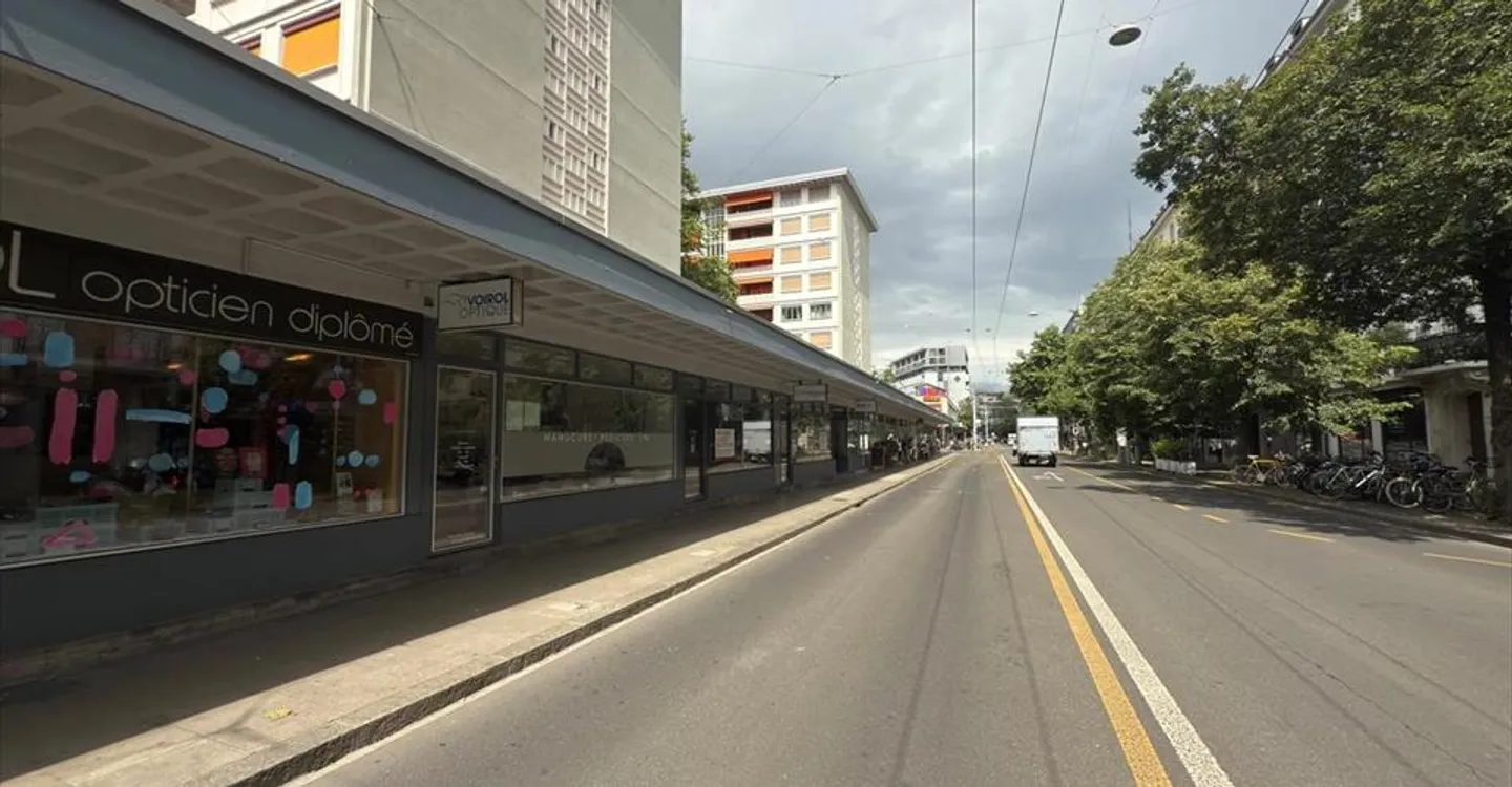 Shop for rent - Photo 5 of 12