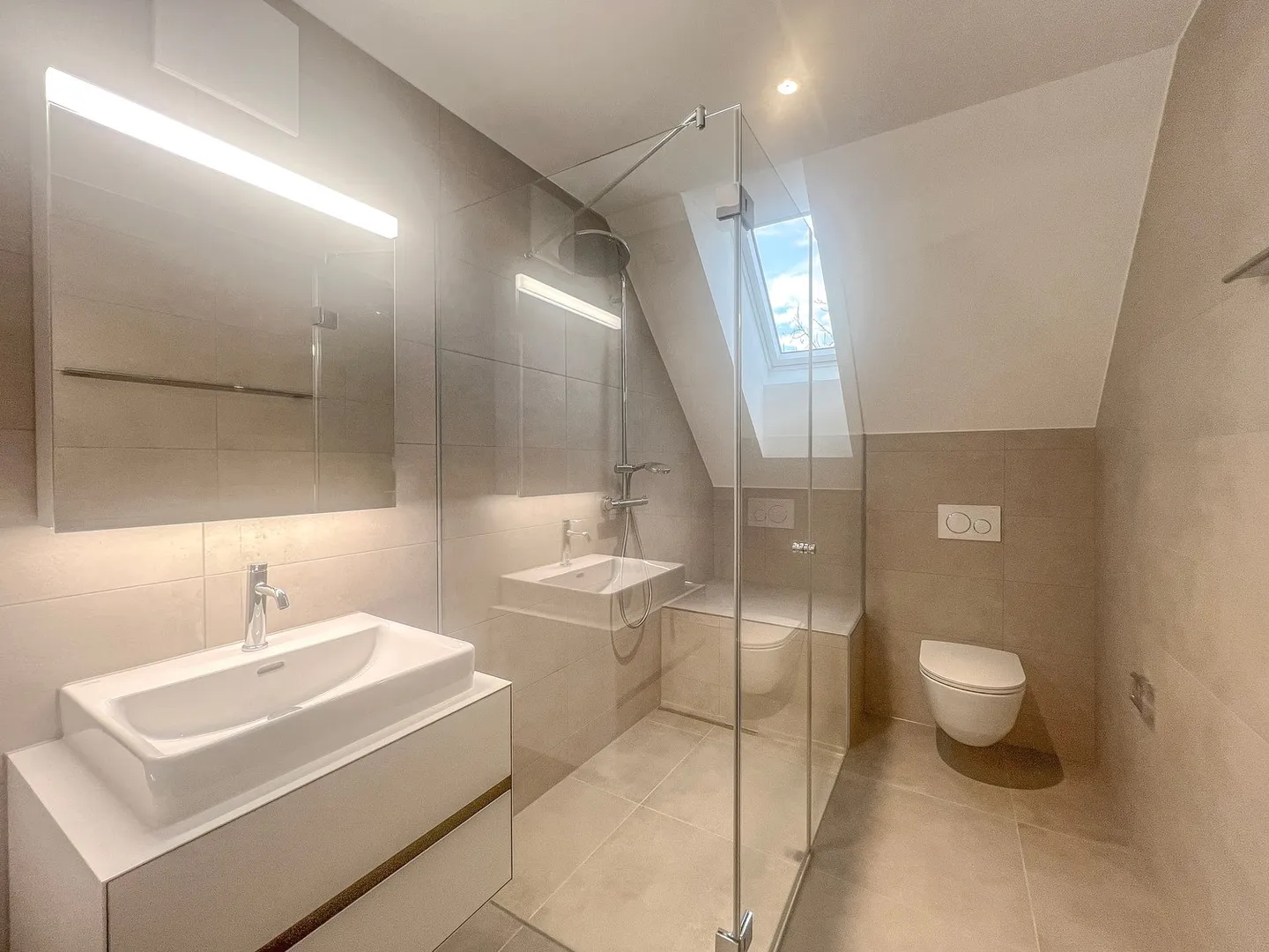 Moderne Loftwohnung in Aesch ZH - Foto 2 von 19