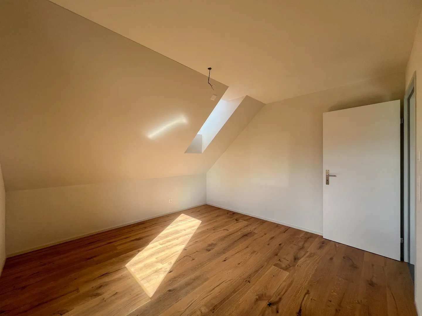 Moderne Loftwohnung in Aesch ZH - Foto 4 von 19