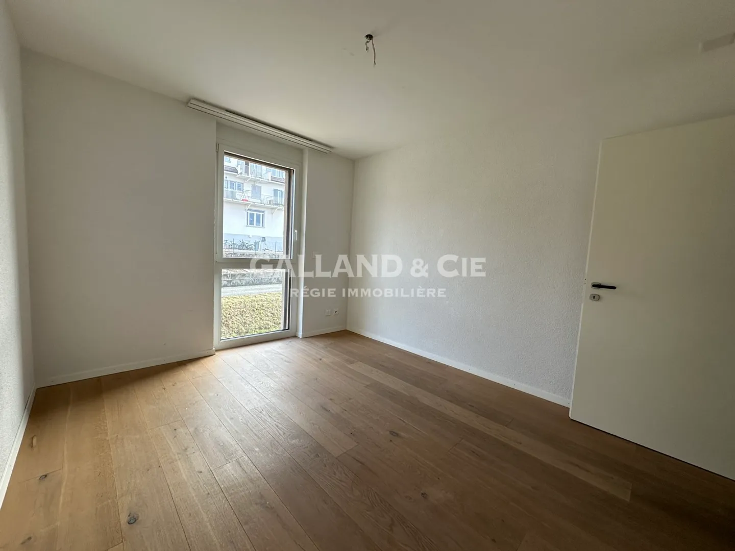 Superbe 3,5-Zimmer-Wohnung mit grosszügiger Loggia - Foto 6 von 9