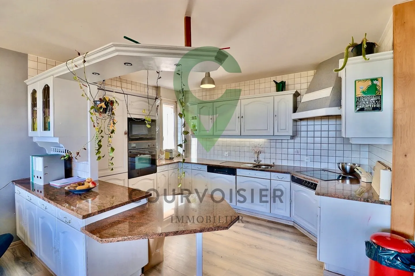 Wohnung - hell mit freiem Blick auf den See und Gemeinschaftspool - Foto 4 von 11