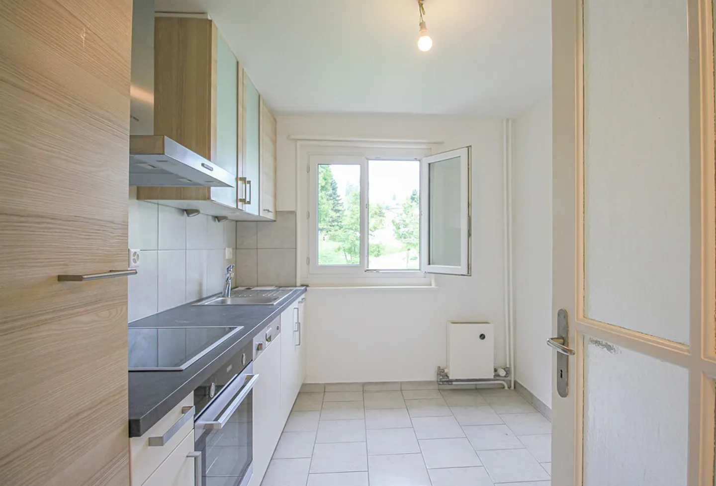 Charmant appartement 3,5 pièces - Photo 2 sur 9