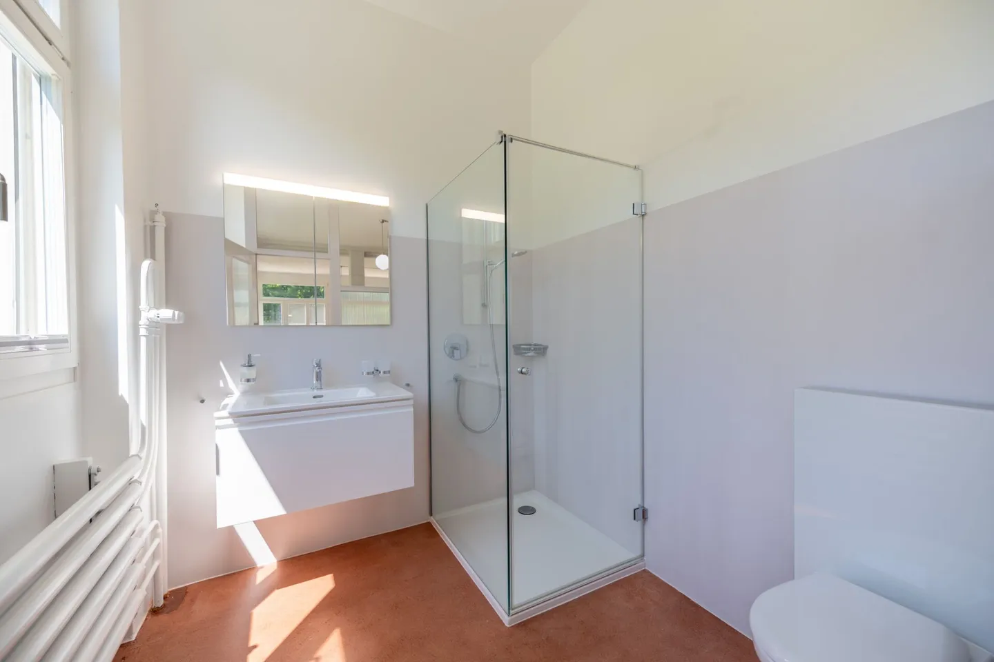 Unique, newly renovated loft apartment - Photo 6 of 9