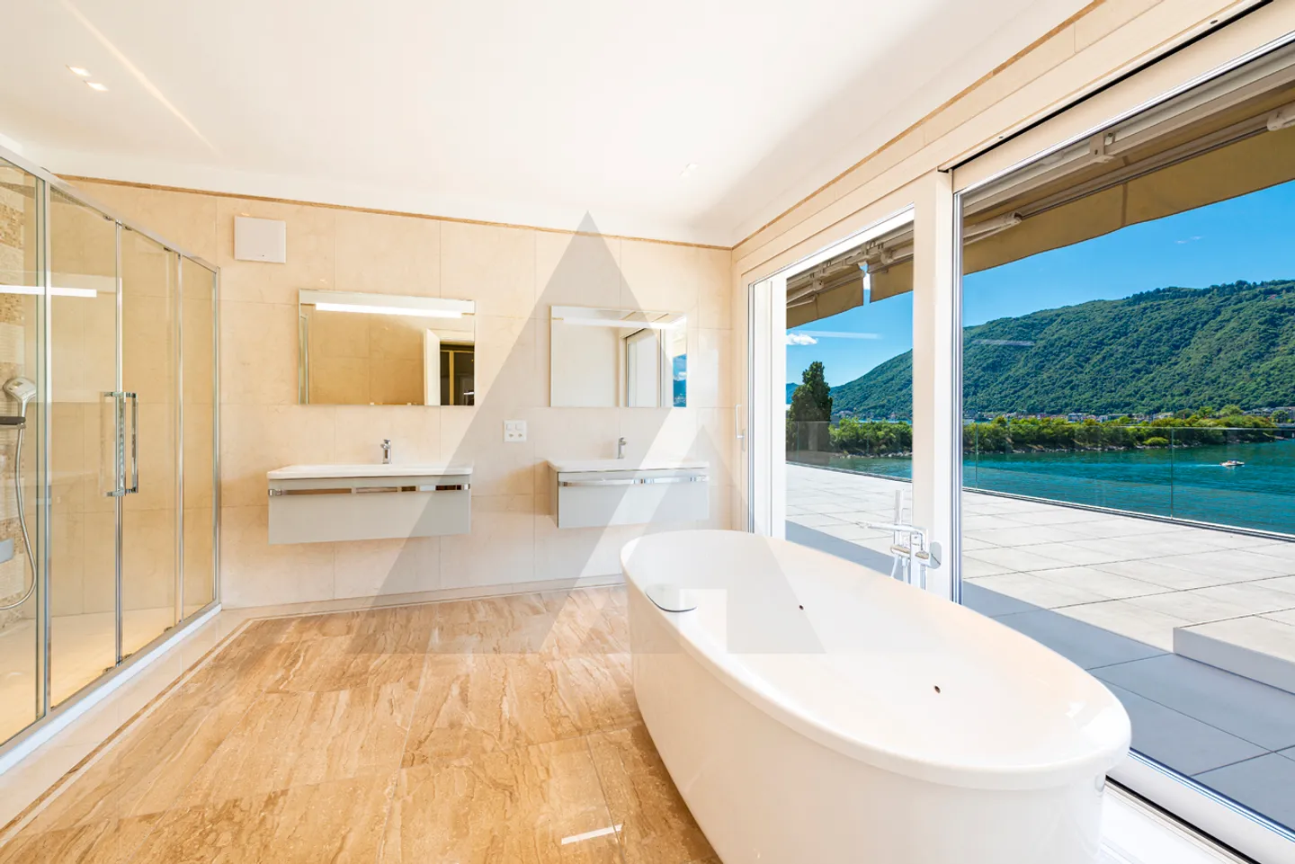 LUXURY PENTHOUSE – BOAT PLACE – SECONDARY RESIDENCE - Photo 11 of 14