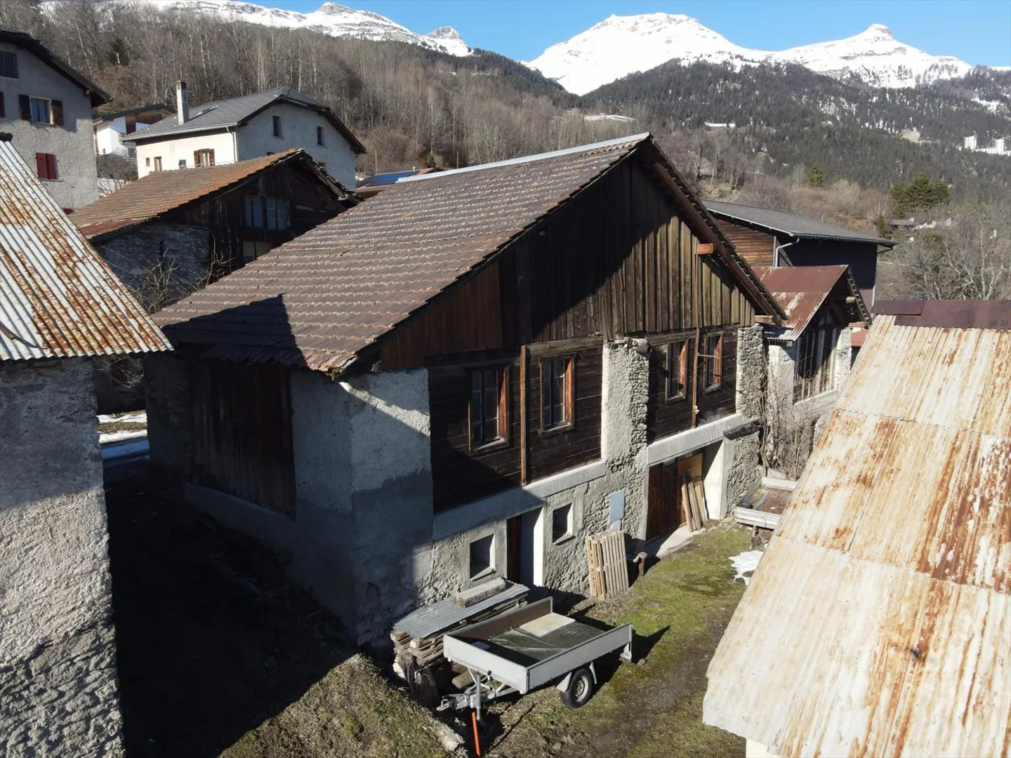 Opportunity: New Chalet and 1 Studio - Photo 2 of 6