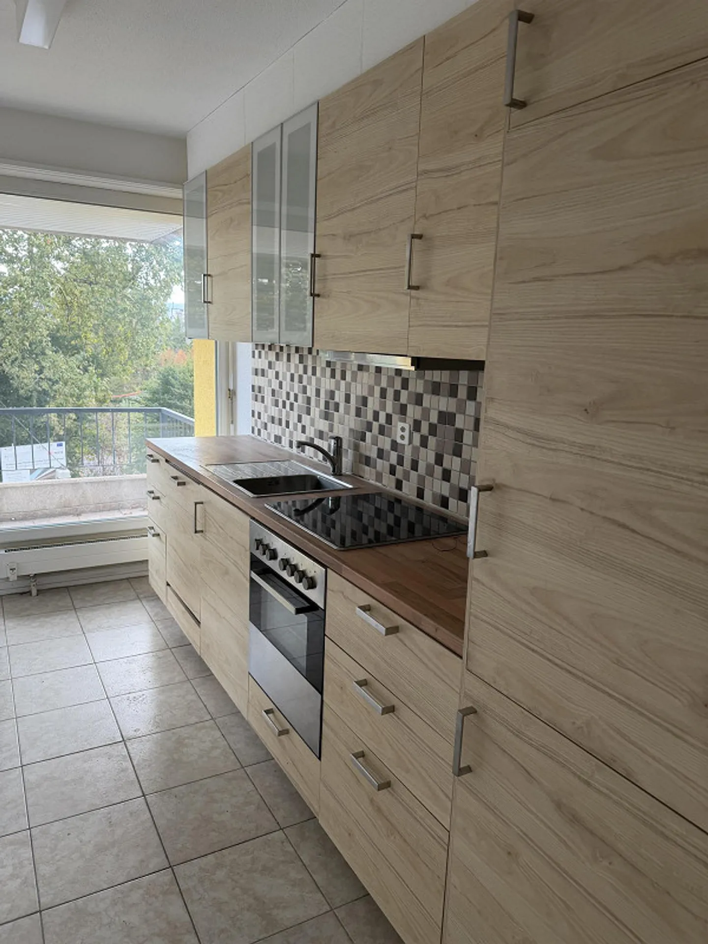 Attraktive 3-Zimmerwohnung in Basel - Foto 2 von 6