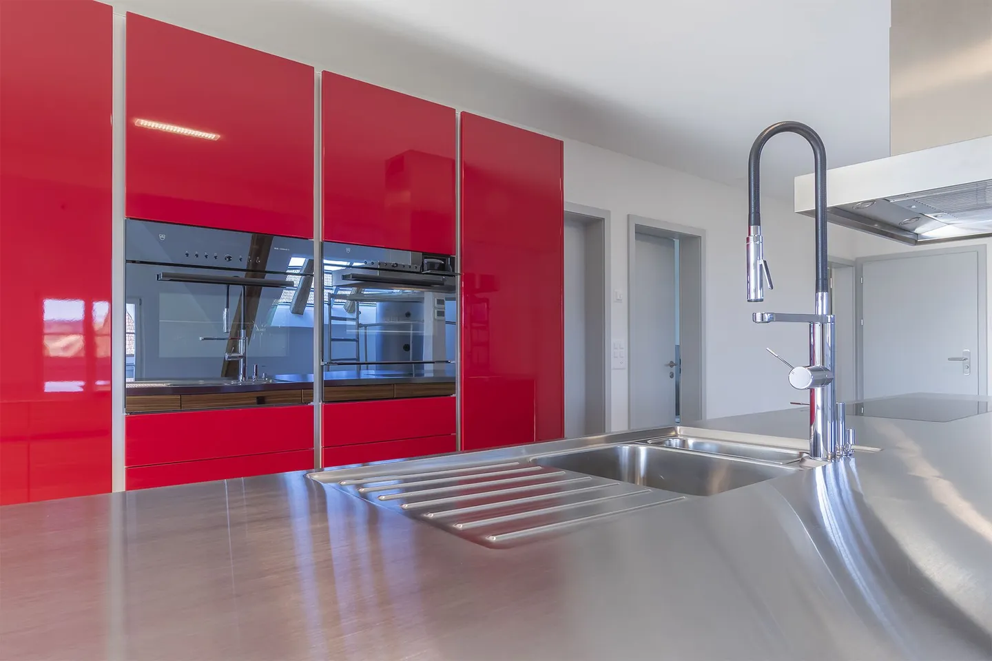 Spacious 4.5-room apartment (including carport & parking space) - Photo 8 of 14