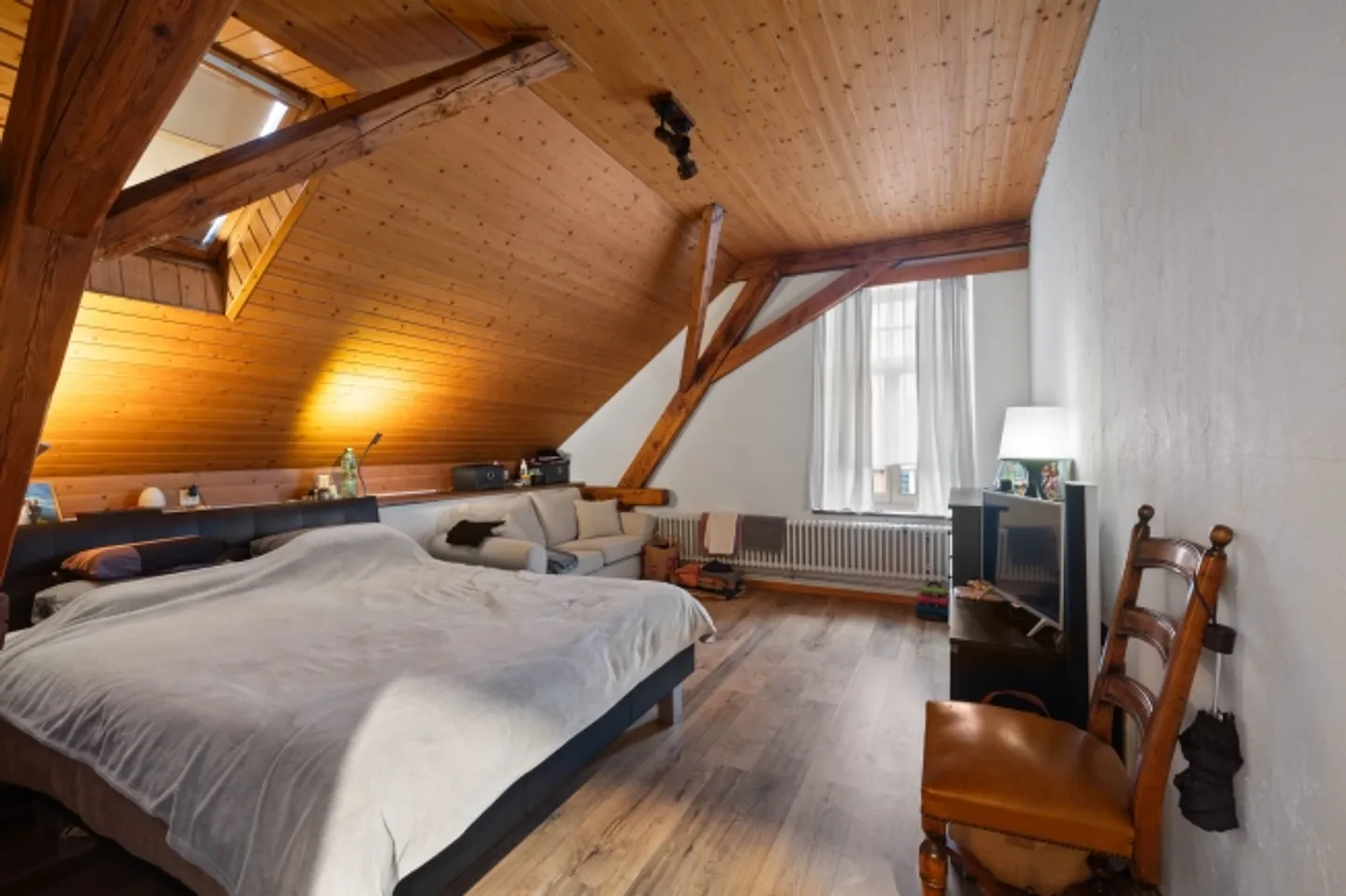 Immeuble résidentiel et commercial central, 3 unités, Schöftland - Photo 12 sur 13