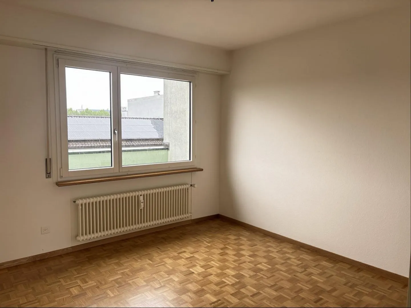 Grande appartement de 2 pièces avec deux balcons - Photo 6 sur 6