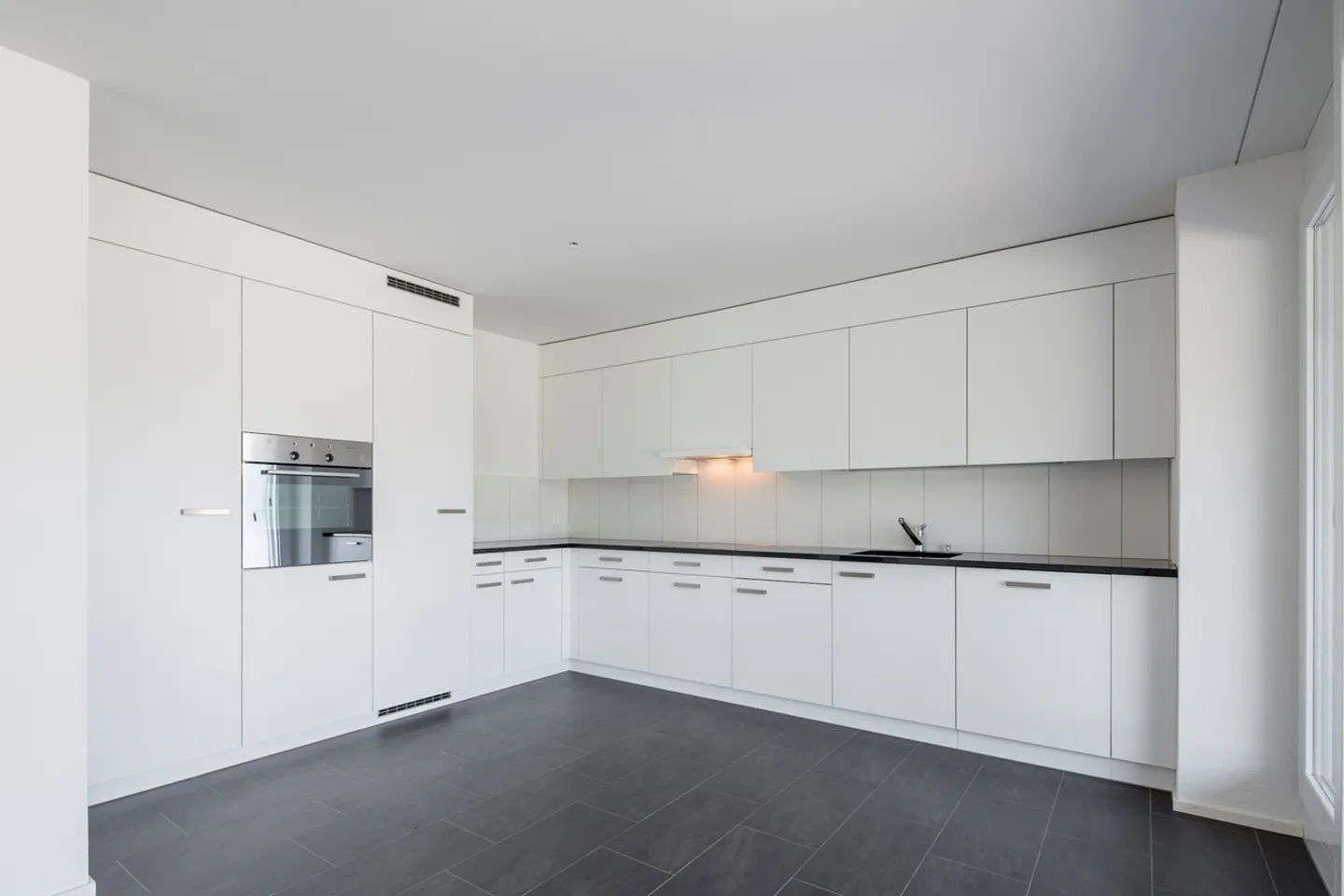 Goditi il tuo caffè sulla terrazza sul tetto! - Foto 3 di 5