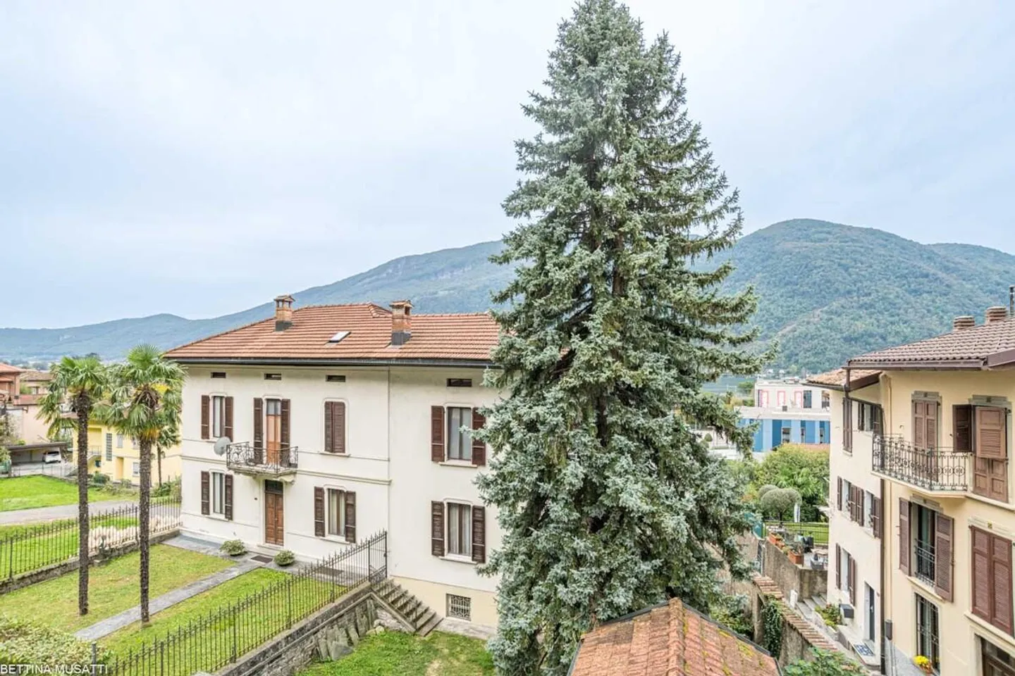 MELANO - 3.5 ROOMS RENOVATED WITH MODERN COMFORT - Photo 10 of 15