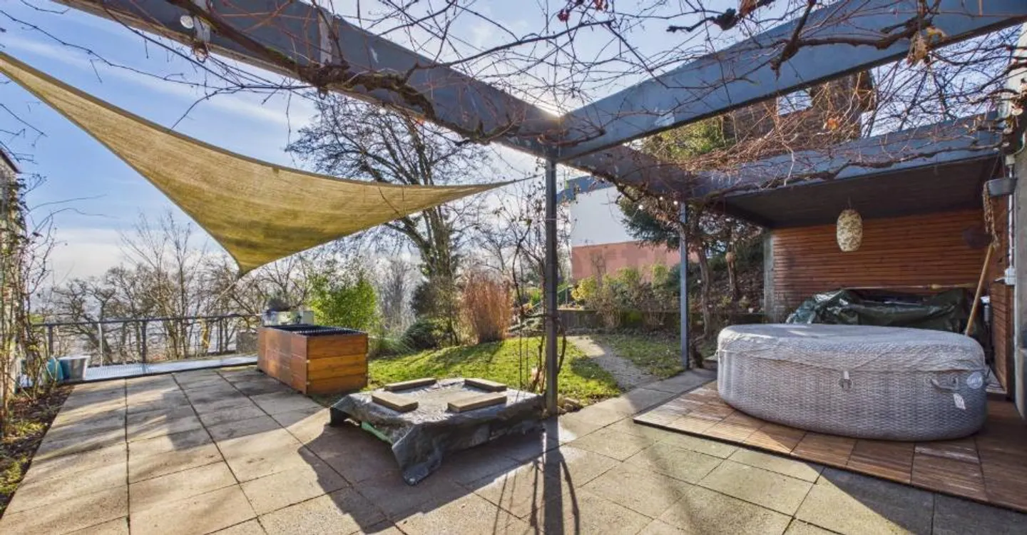 Casa unifamiliare moderna di 4,5 locali con vista sul Mittelland, Trimbach SO - Foto 7 di 12